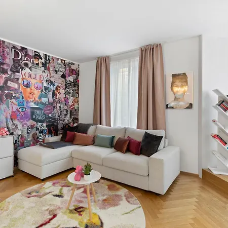 Boutique & Lux I Location I Freeparking I Ac I Fast Wifi Apartment Zurich