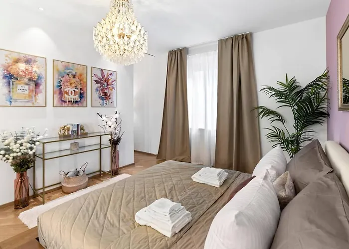 Location Ac Free Parking Apartment