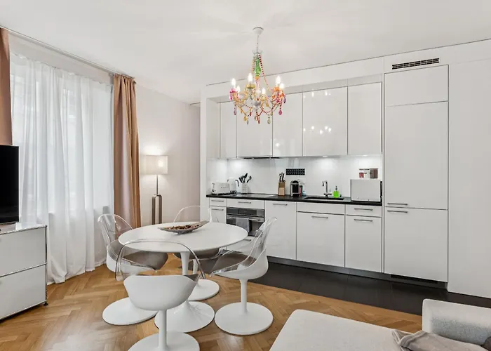 Location Ac Free Parking